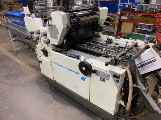 2004 ウィンクラー + ドゥエンネビエル 222