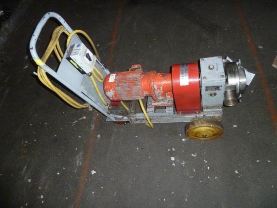 移動式遠心ポンプ