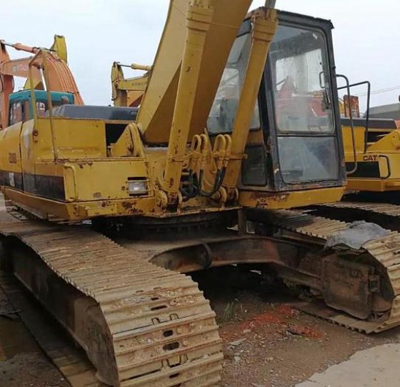 2006 Caterpillar E200B