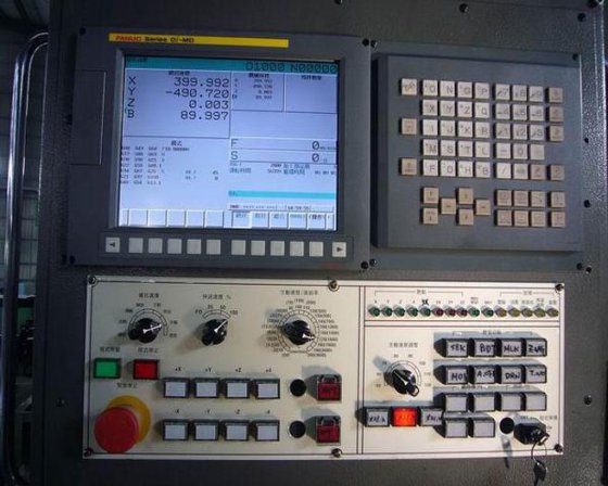 TOSHIBA BMC-100 橫式切削中心機(東芝)