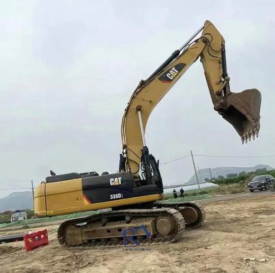 2018 CAT 336D2
