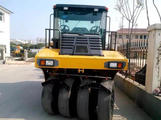 XCMG XP305S