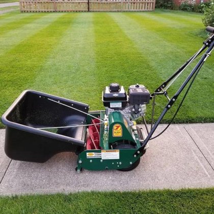 スポーツフィールド専門 高速で確実な刈り取り - シリンダーリールモア