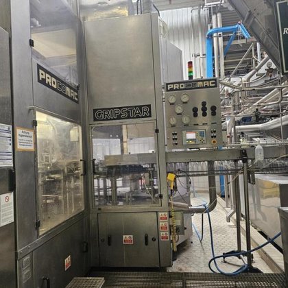 ペットボトル充填ライン