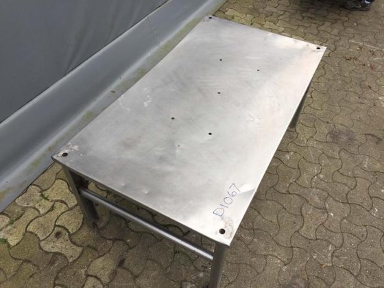 Table, acier inoxydable