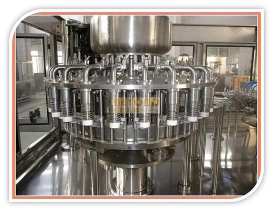 PET 塑料瓶果汁热灌装机灌装旋盖生产线