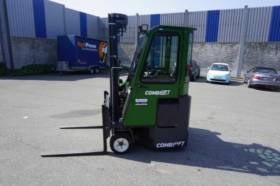 2020 Combilift CB 3000/ 550D in Lohne, Germany