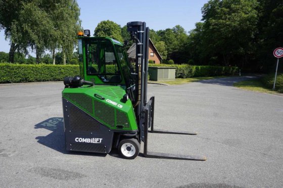 2020 Combilift CB 3000/ 550D in Lohne, Germany