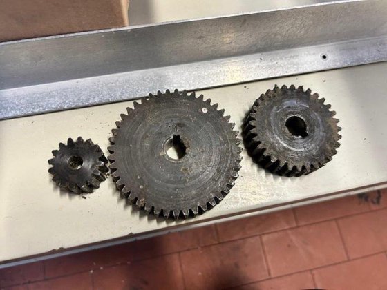 1990 Bama Continuous forms collator