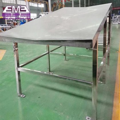 材质优良的绵羊/山羊屠宰台 用于山羊屠宰和肉类加工机械的手动屠宰设备