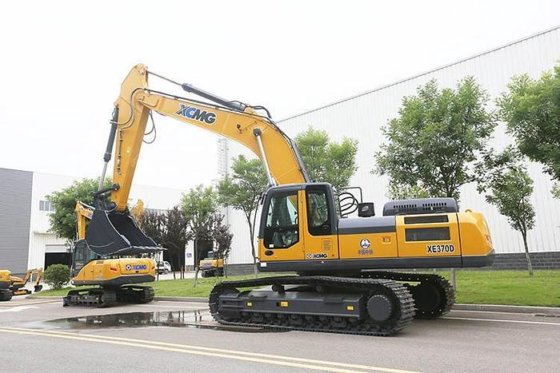 XCMG XE370D