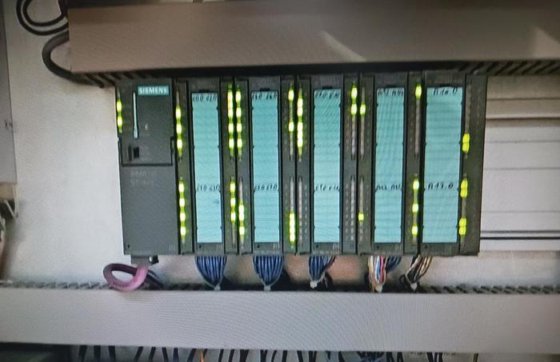 ボトルキャリアアンフォルダー