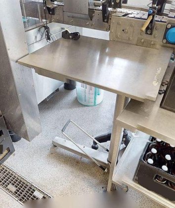 ワークテーブル