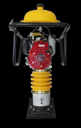 用于深层固土和高效整地的动态冲击压实动力站