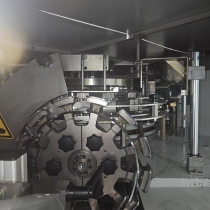 ペットボトル充填ライン