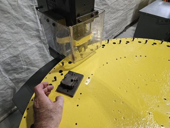 Hugold Automated Stamping Crimping Air