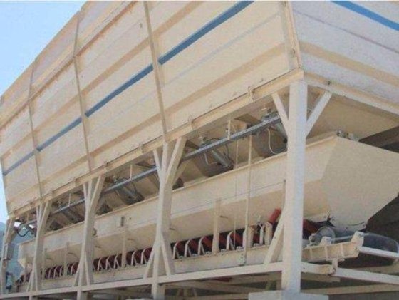 固定式混凝土搅拌站，产能 120 立方米/小时