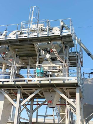 ダブルミックス 100 コンクリートバッチングプラント