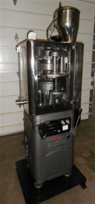 Manesty 16 Station BetaPress 2555
