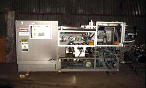 Uhlman C200 Cartoner 4913 in