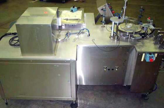 Chase-Logeman FSTS4-12H Stoppering Machine 5150