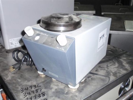 METTLER TABLE TOP SCALE, MODEL