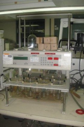 Van-Kel VK-7000 Dissolution Test Station;