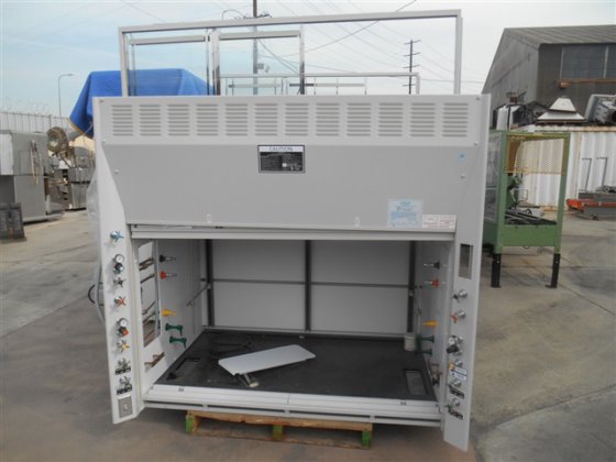 Kewaunee Fume Hood 7476 in