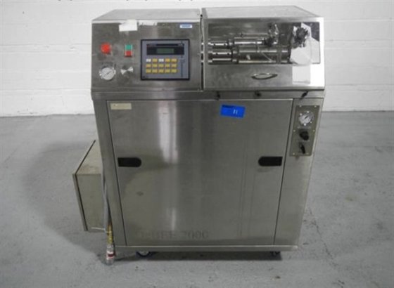DEBEE 2000 BEE INT'L HOMOGENIZER,