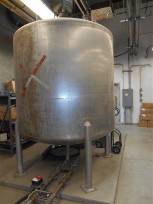 Walker 1500 Gallon S/S Tank