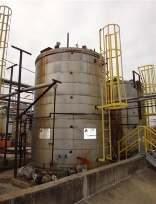 10000 (APPROX.) GALLON STAINLESS STEEL