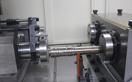 凸轮轴深孔钻机床