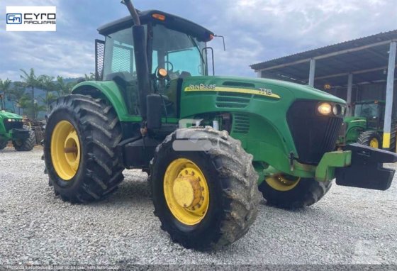 2011 John Deere 7715 (182cv)