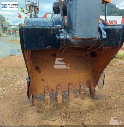 2019 John Deere 210G