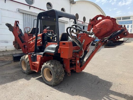 2007 Ditch Witch RT75