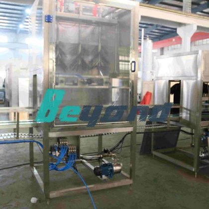 全自动高效 5 加仑桶装液体饮用水灌装机