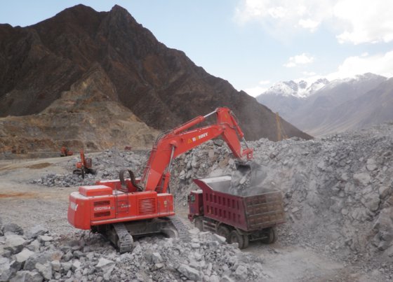 ボニー CED760-9 76 トンの電気油圧鉱山の掘削機