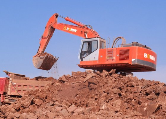 邦尼 CE480-8 48 吨液压挖掘机