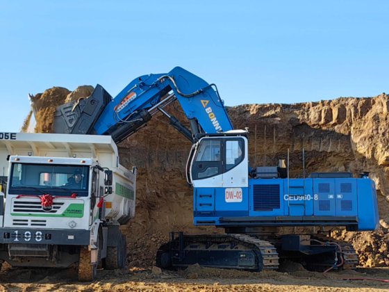 ボニー CED960-9 95 トンの電気油圧鉱山の掘削機