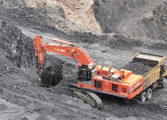 邦尼 CES780-9 78 吨双动力液压挖掘机