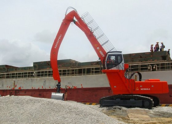 ボニーWZY55-8 55トンクローラ油圧式マテリアルハンドラ