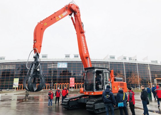 ボニーWZYD33-9 33トン電動クローラ油圧マテリアルハンドラ