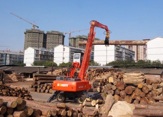 邦尼 BHW35-8 35 吨轮式液压材料装卸机