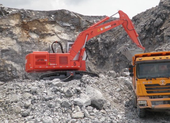 邦尼 CED490-9 49 吨电动液压挖掘机