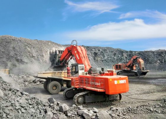 邦尼 CE1250-8 125 吨液压采矿挖掘机