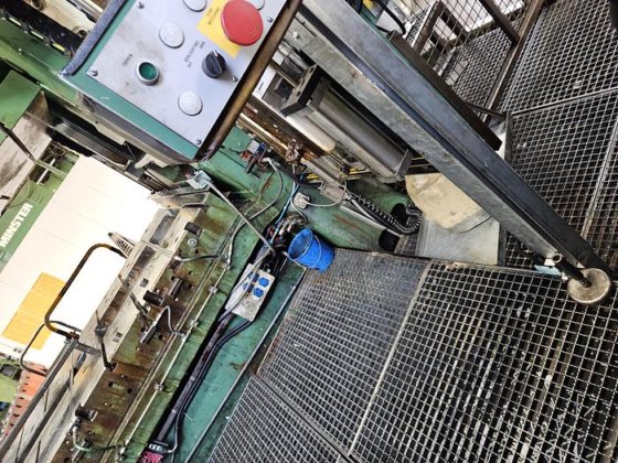 2001 Minster E2-400-120R