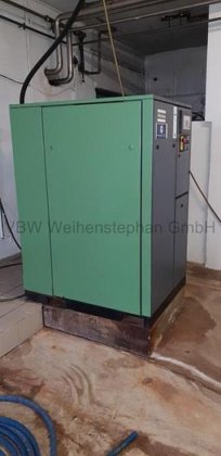 エアコンプレッサー