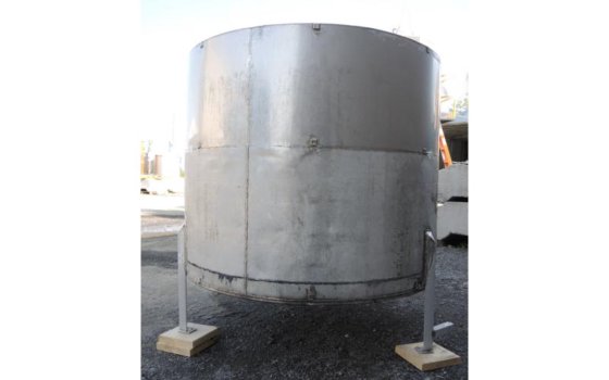 600 gallon cistern