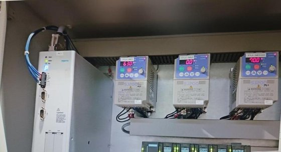 ボトルキャリアアンフォルダー