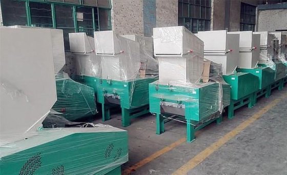 用于注塑机的塑料破碎塑料颗粒破碎机